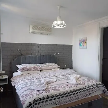 Appartamento Paddys Apartments, Hisaroenue *