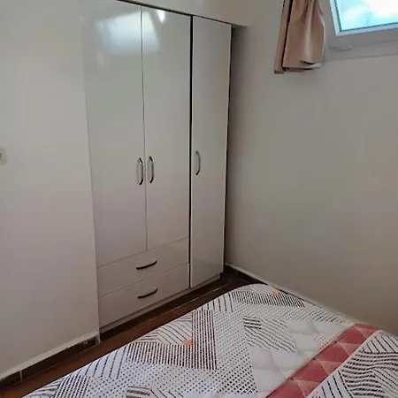 Appartamento Paddys Apartments, Hisaroenue