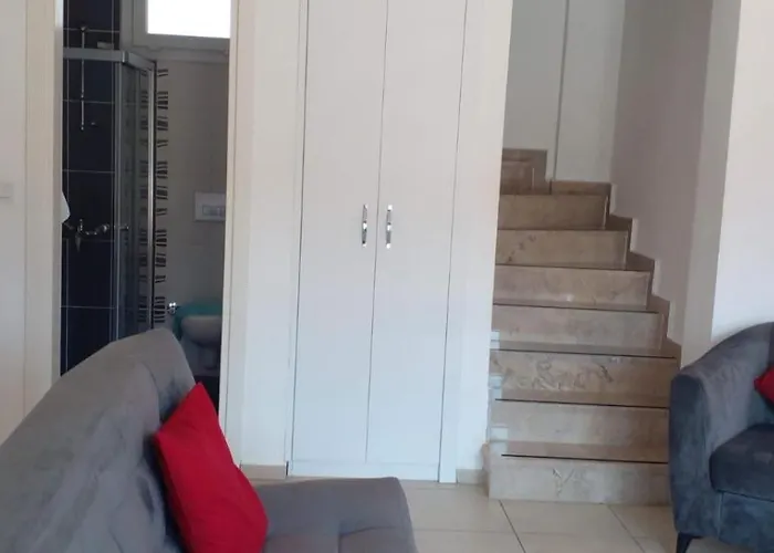 Paddys Apartments, Hisaroenue 公寓 费特希耶