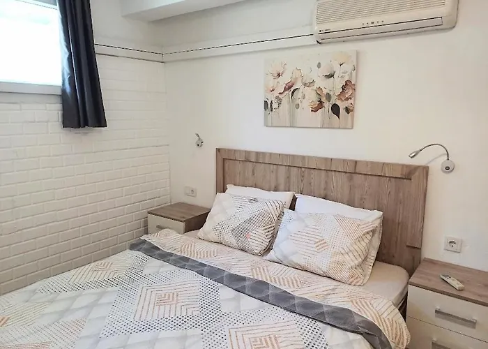 公寓 Paddys Apartments, Hisaroenue 费特希耶