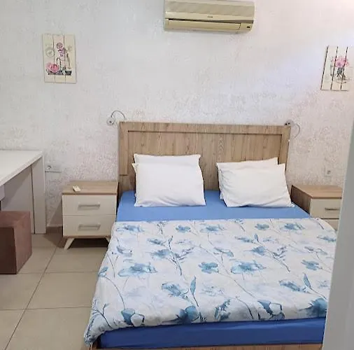 Paddys Apartments, Hisarönü * Fethiye