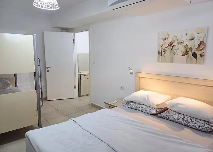 Lägenhet Paddys Apartments, Hisarönü *
